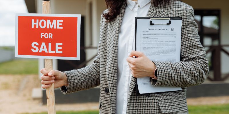 Thinking of Listing Your Home for Sale? Read This First